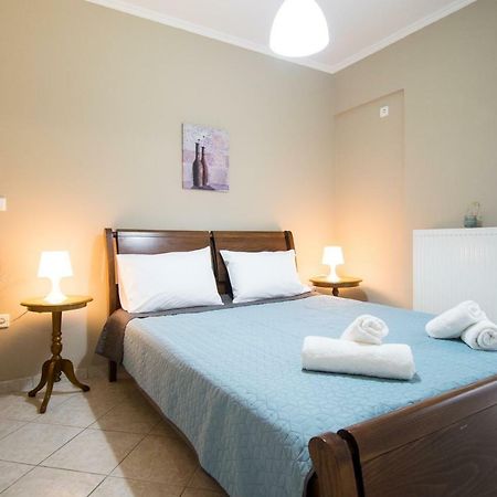 Betty'S Air+Port Sea Apartment Artemida  Dış mekan fotoğraf
