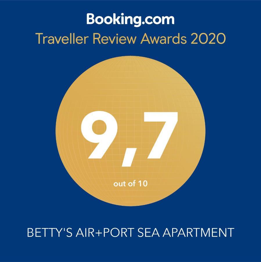 Betty'S Air+Port Sea Apartment Artemida  Dış mekan fotoğraf