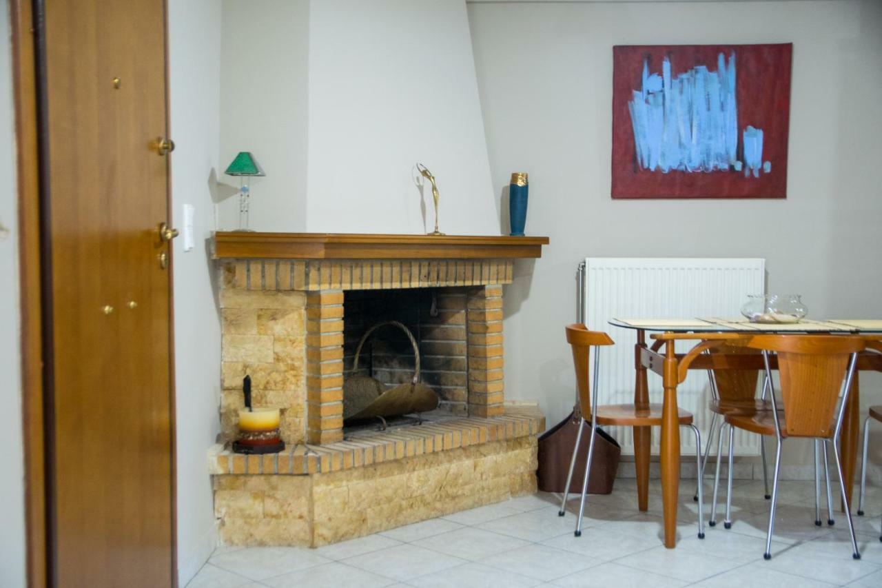 Betty'S Air+Port Sea Apartment Artemida  Dış mekan fotoğraf