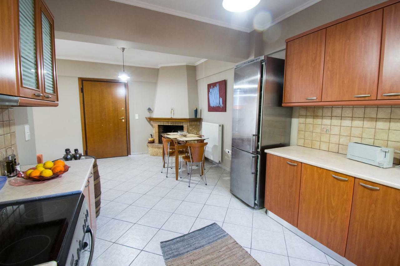 Betty'S Air+Port Sea Apartment Artemida  Dış mekan fotoğraf