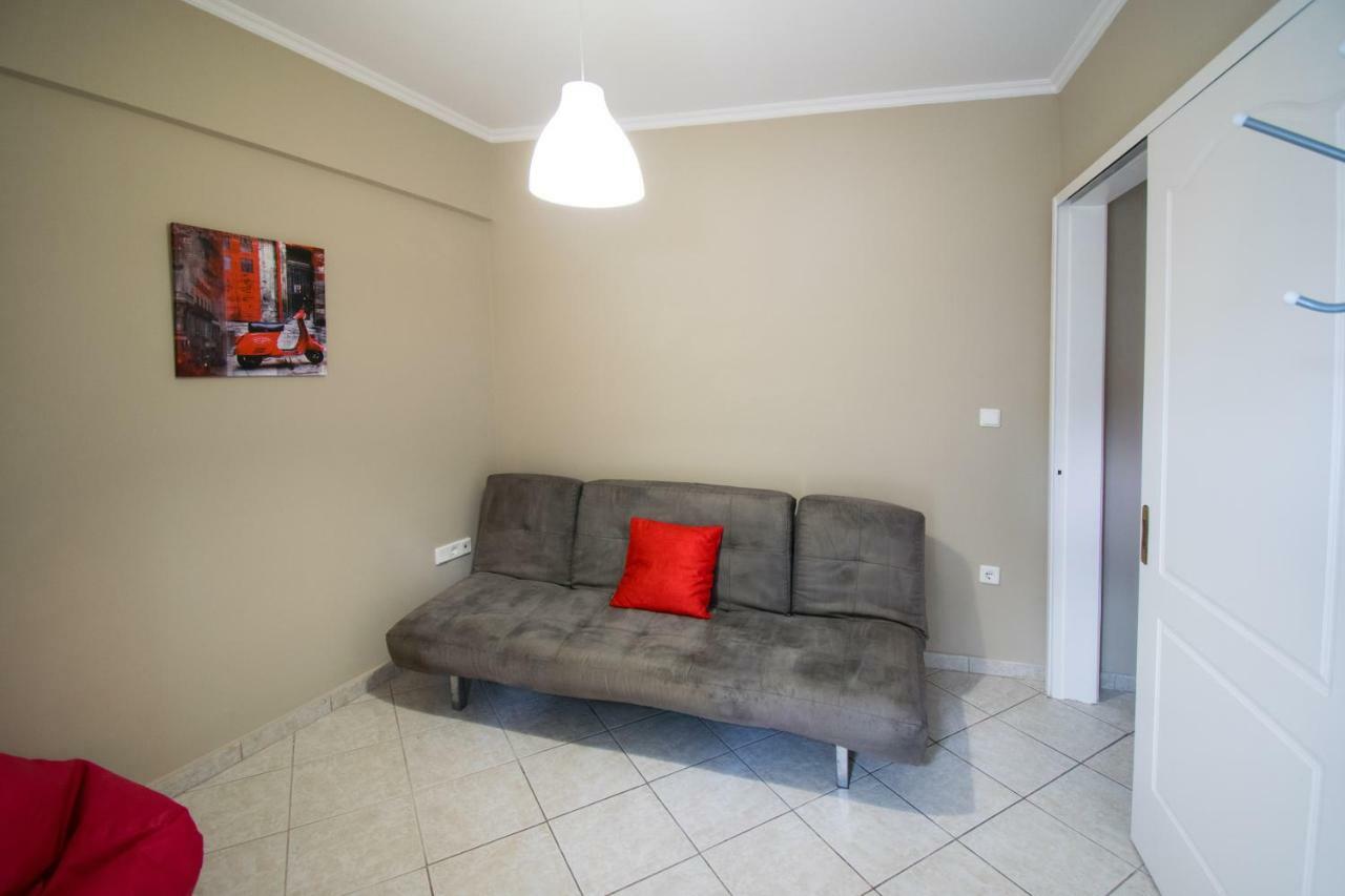 Betty'S Air+Port Sea Apartment Artemida  Dış mekan fotoğraf